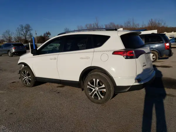 JTMZFREV7GJ089388 2016 TOYOTA RAV 4 - Image 2