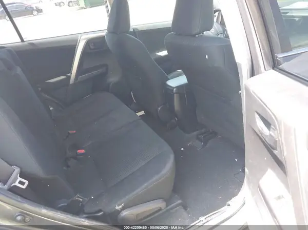 JTMZFREV7GJ090931 2016 TOYOTA RAV 4 - Image 8