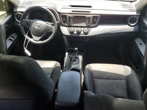 JTMZFREV7HJ132371 2017 TOYOTA RAV 4 - Image 8