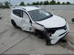 JTMZFREV7HJ137845 2017 TOYOTA RAV 4