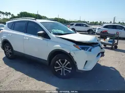 JTMZFREV7HJ143483 2017 TOYOTA RAV 4