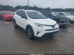 JTMZFREV7HJ702417 2017 TOYOTA RAV 4