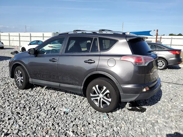 JTMZFREV7HJ703342 2017 TOYOTA RAV 4 - Image 2