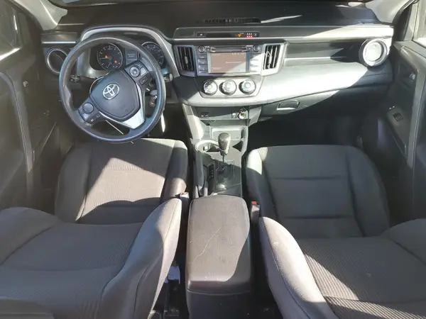 JTMZFREV7HJ710677 2017 TOYOTA RAV 4 - Image 8