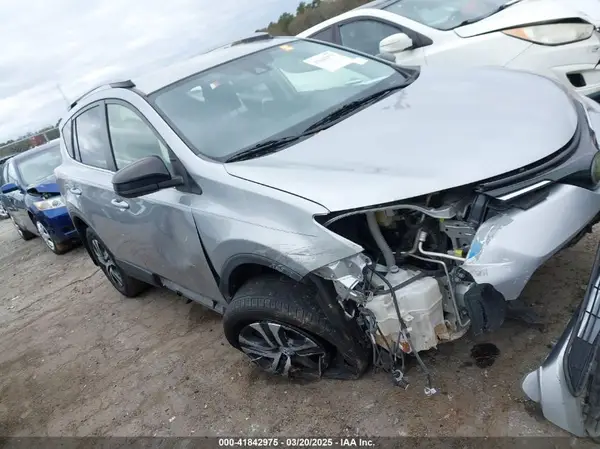 JTMZFREV7JJ169295 2018 TOYOTA RAV 4 - Image 1