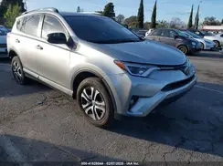JTMZFREV7JJ176537 2018 TOYOTA RAV 4