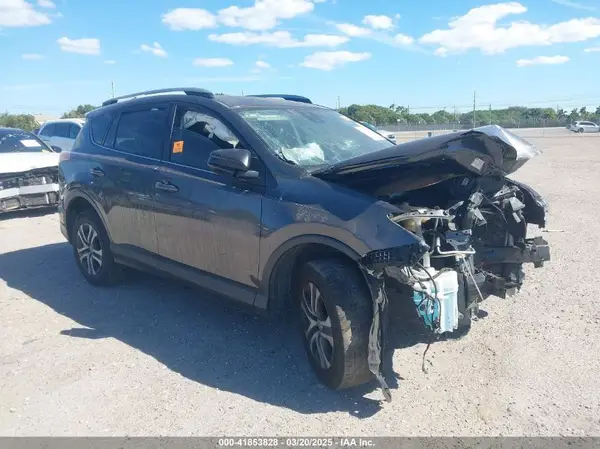 JTMZFREV7JJ207270 2018 TOYOTA RAV 4 - Image 1