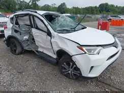 JTMZFREV7JJ207821 2018 TOYOTA RAV 4