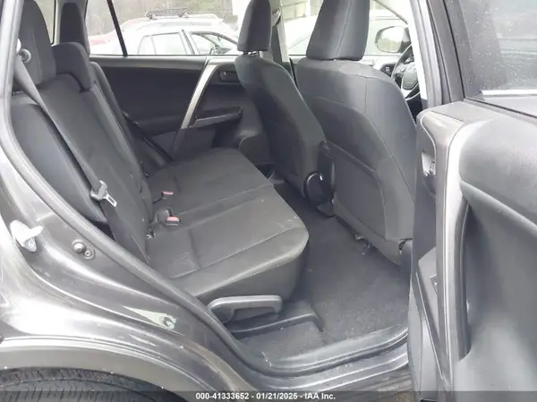 JTMZFREV7JJ212310 2018 TOYOTA RAV 4 - Image 8