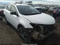 JTMZFREV7JJ723628 2018 TOYOTA RAV 4