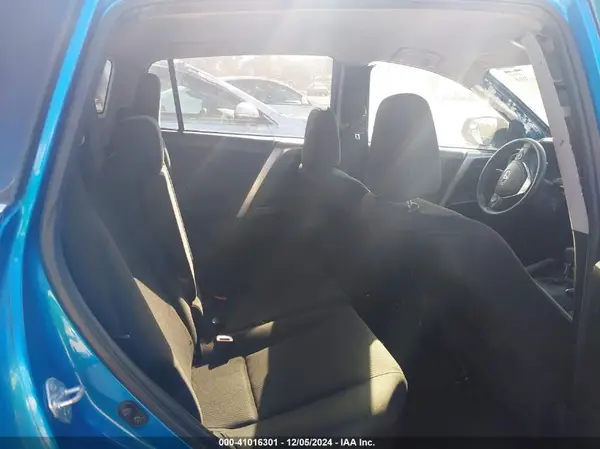 JTMZFREV7JJ729218 2018 TOYOTA RAV 4 - Image 8