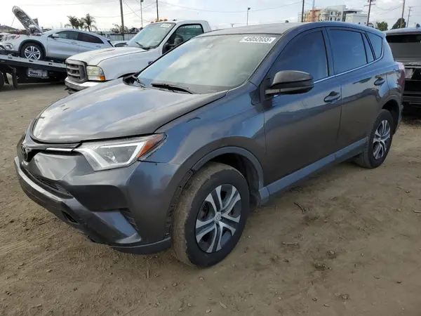 JTMZFREV7JJ736329 2018 TOYOTA RAV 4 - Image 1