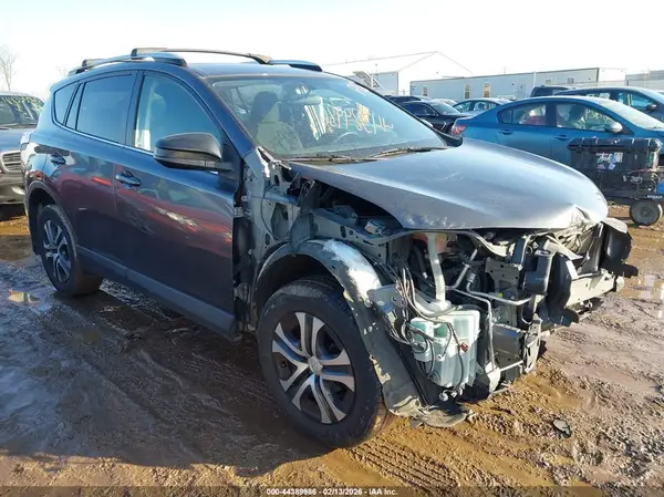 JTMZFREV8GJ063026 2016 TOYOTA RAV 4 - Image 1