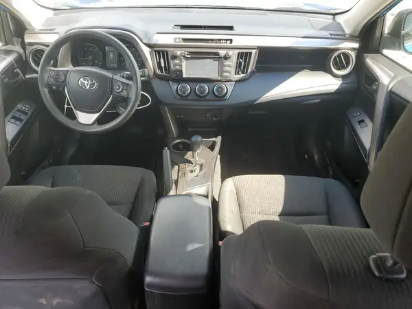 JTMZFREV8HJ101694 2017 TOYOTA RAV 4 - Image 8