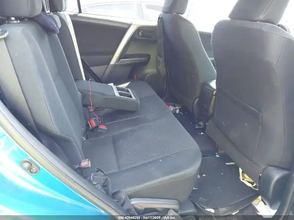 JTMZFREV8HJ106216 2017 TOYOTA RAV 4 - Image 8
