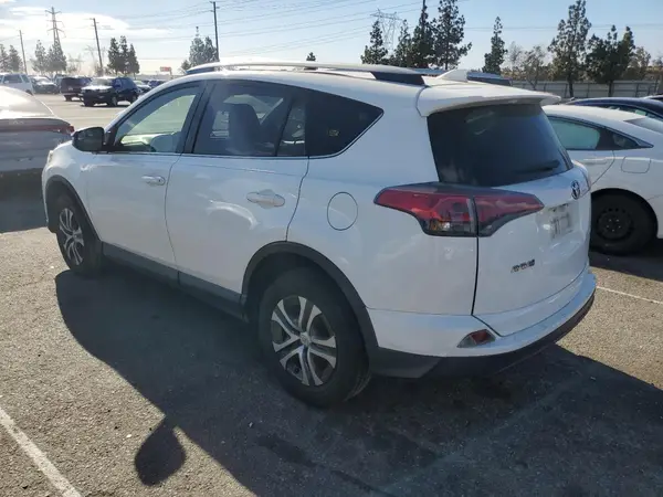 JTMZFREV8HJ113991 2017 TOYOTA RAV 4 - Image 2