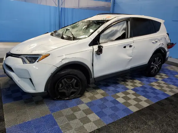 JTMZFREV8HJ149552 2017 TOYOTA RAV 4 - Image 1