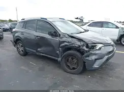 JTMZFREV8HJ700529 2017 TOYOTA RAV 4