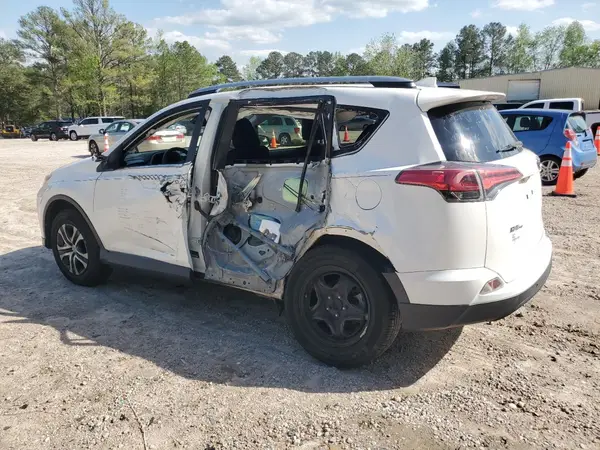 JTMZFREV8HJ708176 2017 TOYOTA RAV 4 - Image 2