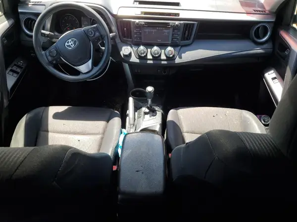 JTMZFREV8HJ712180 2017 TOYOTA RAV 4 - Image 8