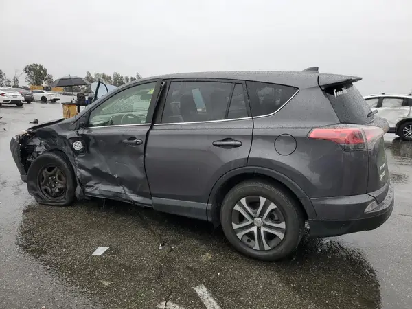 JTMZFREV8JJ151940 2018 TOYOTA RAV 4 - Image 2