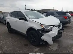 JTMZFREV8JJ155387 2018 TOYOTA RAV 4