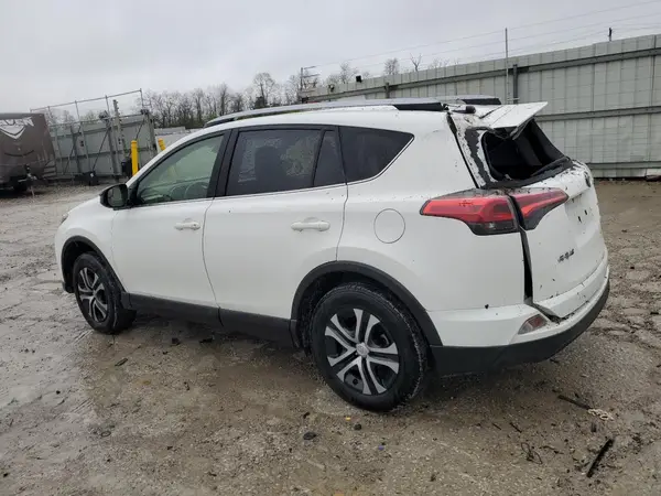 JTMZFREV8JJ158077 2018 TOYOTA RAV 4 - Image 2
