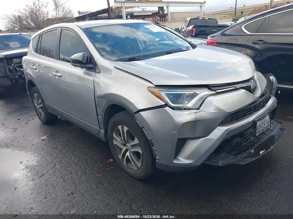 JTMZFREV8JJ169872 2018 TOYOTA RAV 4 - Image 1
