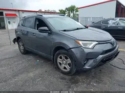 JTMZFREV8JJ175798 2018 TOYOTA RAV 4