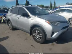 JTMZFREV8JJ183495 2018 TOYOTA RAV 4