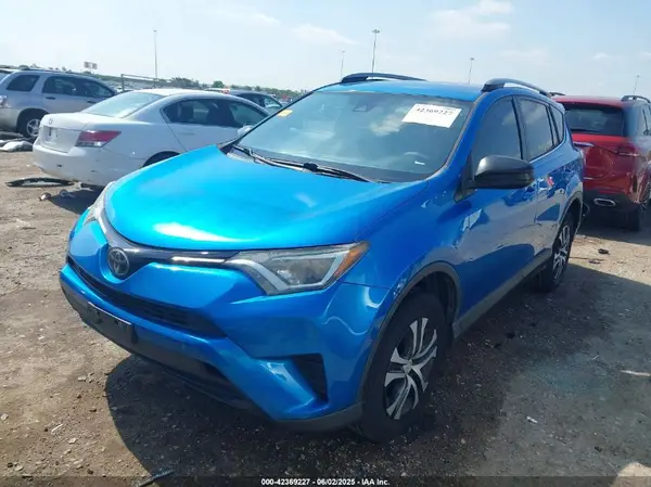JTMZFREV8JJ724531 2018 TOYOTA RAV 4 - Image 2