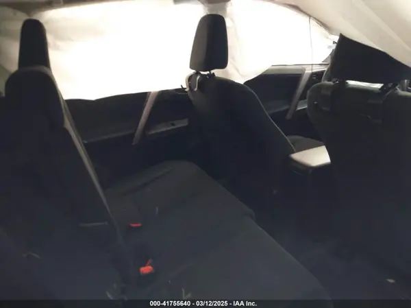JTMZFREV8JJ729812 2018 TOYOTA RAV 4 - Image 8