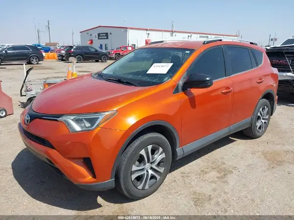 JTMZFREV9GD083512 2016 TOYOTA RAV 4 - Image 2