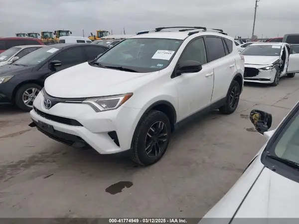 JTMZFREV9GD090539 2016 TOYOTA RAV 4 - Image 2