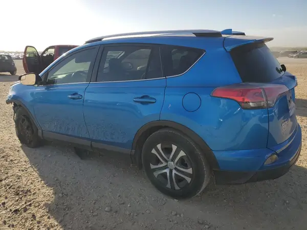 JTMZFREV9GJ077971 2016 TOYOTA RAV 4 - Image 2