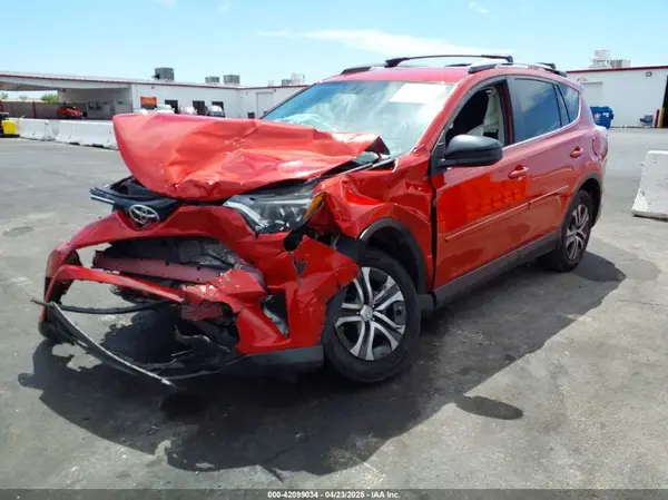 JTMZFREV9GJ078537 2016 TOYOTA RAV 4 - Image 2