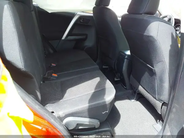 JTMZFREV9GJ078537 2016 TOYOTA RAV 4 - Image 8