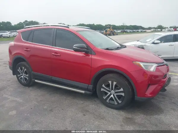 JTMZFREV9GJ099047 2016 TOYOTA RAV 4 - Image 1
