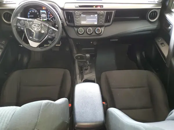 JTMZFREV9HJ112400 2017 TOYOTA RAV 4 - Image 8