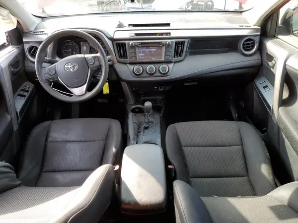 JTMZFREV9HJ116379 2017 TOYOTA RAV 4 - Image 8