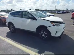JTMZFREV9HJ132470 2017 TOYOTA RAV 4