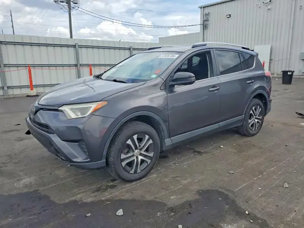 JTMZFREV9HJ134705 2017 TOYOTA RAV 4 - Image 1