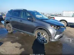 JTMZFREV9HJ136695 2017 TOYOTA RAV 4