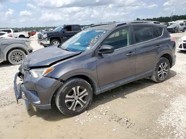 JTMZFREV9HJ137989 2017 TOYOTA RAV 4 - Image 1