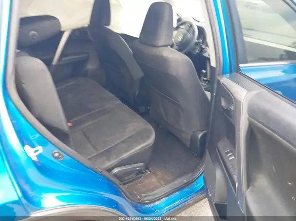 JTMZFREV9HJ719204 2017 TOYOTA RAV 4 - Image 8