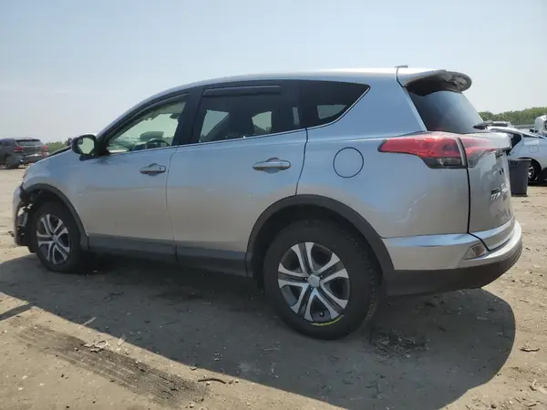 JTMZFREV9JJ197938 2018 TOYOTA RAV 4 - Image 2