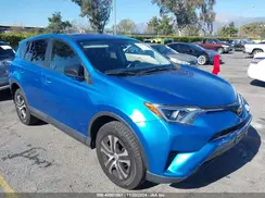JTMZFREV9JJ723260 2018 TOYOTA RAV 4