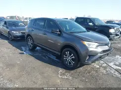 JTMZFREV9JJ725798 2018 TOYOTA RAV 4