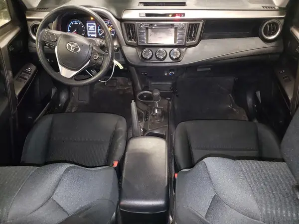 JTMZFREV9JJ729303 2018 TOYOTA RAV 4 - Image 8