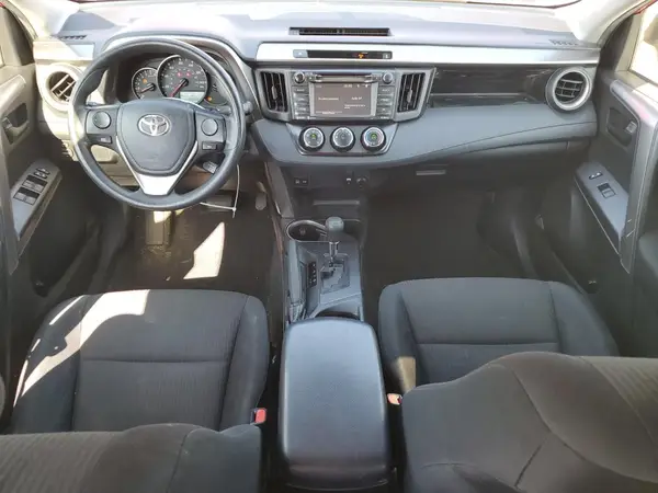 2016 TOYOTA RAV 4 auction photo 8